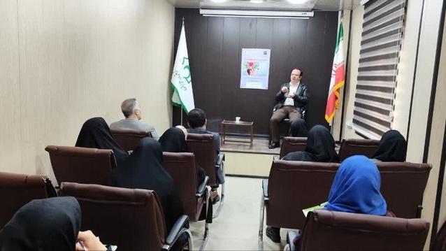 برگزاری جلسه آموزشی در خصوص سلامت روان و  پیشگیری از آسیب‌های روانی و اجتماعی در شهرستان اسلامشهر 